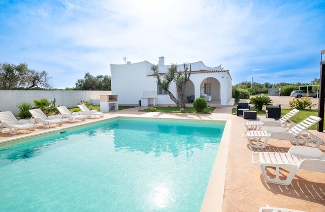 Villa 'Città Bianca' mit privatem Pool, WLAN und Klimaanlage