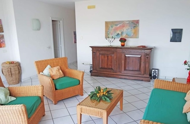 Raffinierte Villa mit Meerblick für 6 Gäste, WIFI, exklusive Terrasse mit Meerblick