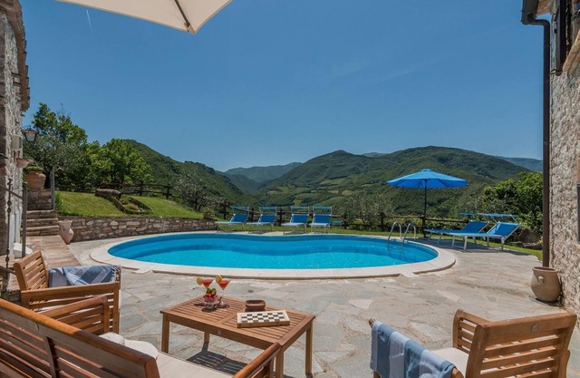Villa Colombaia 10 - Drei Schlafzimmer Villa, Schläft 10