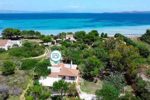 Villa con Giardino - Accesso Diretto alla Spiaggia Giunco
