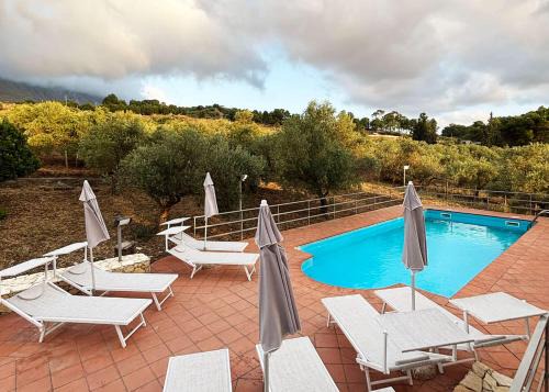 Villa con Piscina