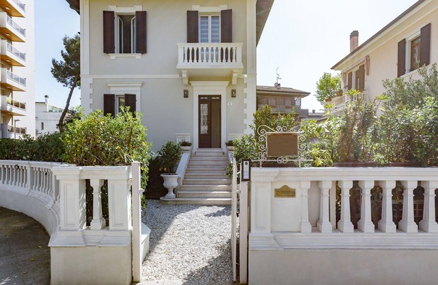 Villa Corona 8, Emma Villas
