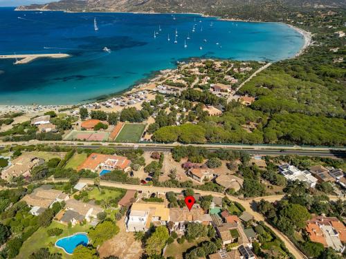 Villa Cristina bella villa vista mare e porto turistico Loc Notteri Villasimiuss