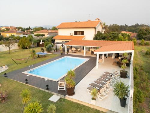 VILLA DA COSTA - SUNSET POOLHOUSE