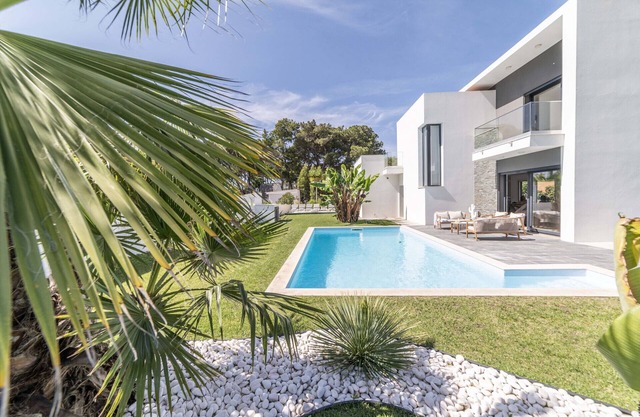 Villa das Dunas - Beautiful contemporary villa close to the beach and lagoon