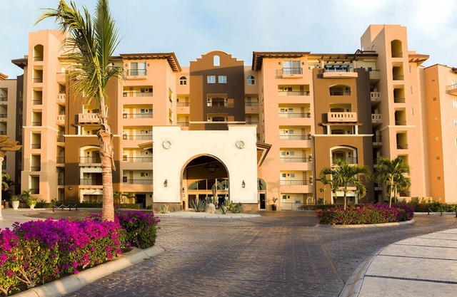 Villa La Valencia Beach Resort & Spa Los Cabos.
