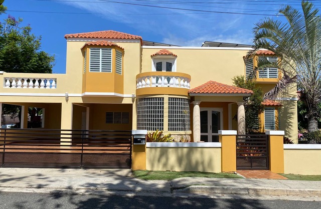 Villa Del Carmen Family Beach Vacation Home