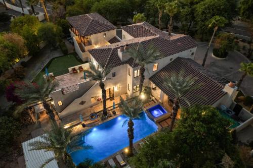 Villa del Gallo by AvantStay Luxury Group Retreat Pool Putting Green