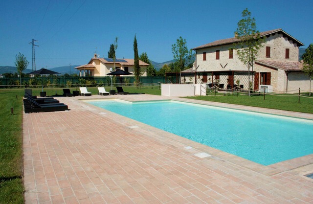 Villa del Sole, relax in the enchanting Umbrian countryside