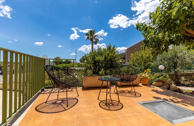 Villa 'Distefano' mit privater Terrasse, Wi-Fi und Klimaanlage