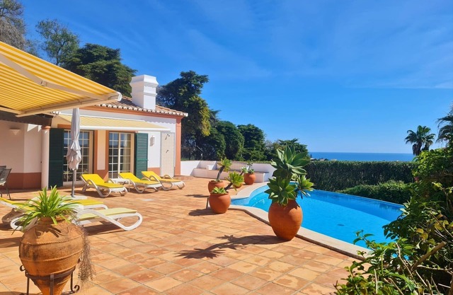 Traumhafte Villa in ruhiger Lage, mit privatem Pool und fantastischem Meerblick