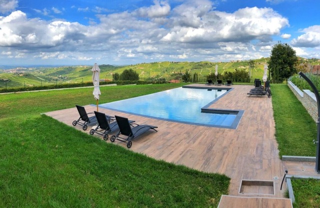 Villa Dolcetto, a peaceful retreat in the Langhe
