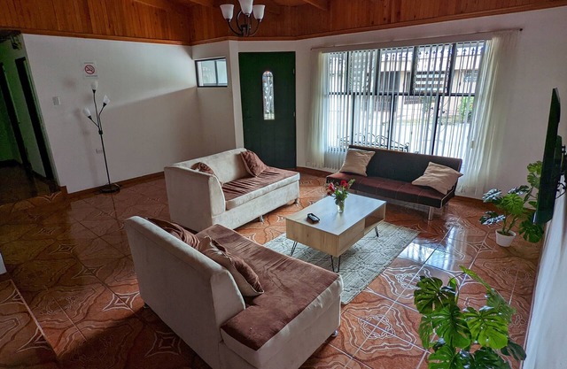 Villa Quircot 🏠 Costa Rica 🌋🏞️🌊🪂
