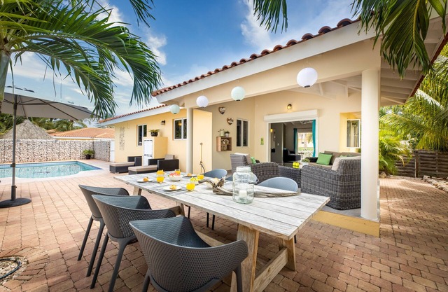 Dushi Drumi Villa mit privatem Pool