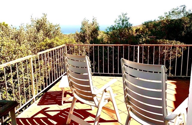 Villa Eden sea view surrounded by greenery