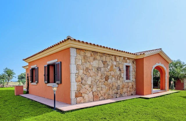 Villa "Edo" mit privater Terrasse, Klimaanlage und WLAN