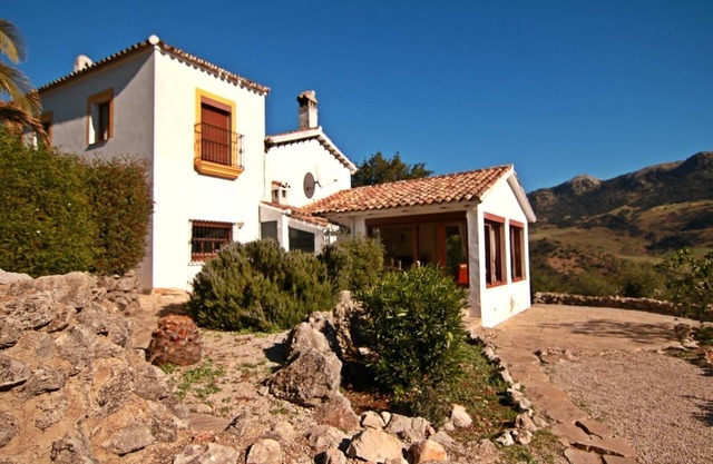 Villa 'El Cortijo' mit Bergblick, privatem Pool, Terrasse, Klimaanlage und WLAN