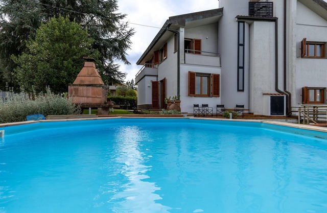 Villa 'Eleonora' mit privatem Pool, privatem Garten und Wi-Fi