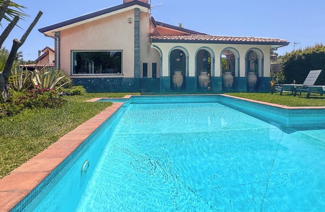 VILLA ETNA