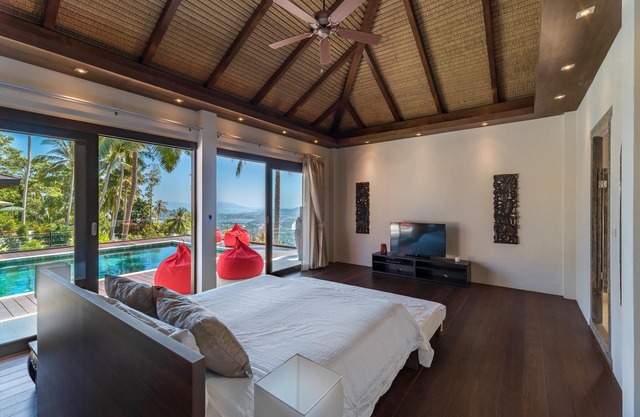 VILLA EXOTICA 1 MIT MEERBLICK UND PRIVATEM POOL