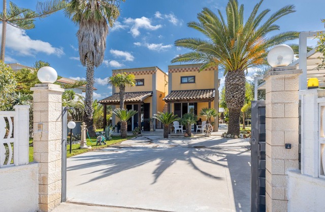 Villa 'Forino Ragusa' mit privater Terrasse, Wi-Fi und Klimaanlage
