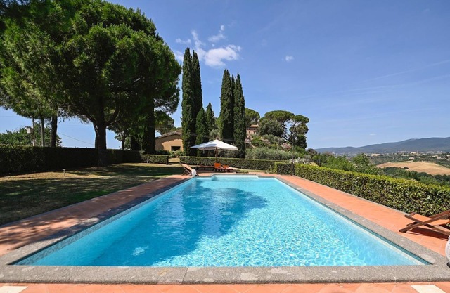 Villa Faruffini - Vier Schlafzimmer Villa, Schläft 8