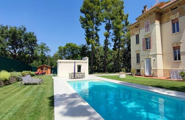 Villa Fazia Komfortable Ferienresidenz