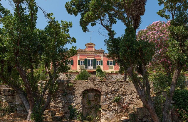 Villa Ferraio - Bed & Breakfast in dimora napoleonica all'Isola d'Elba