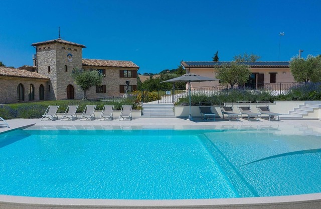 Villa Flavia 16 - Sechs Schlafzimmer Villa, Schläft 16