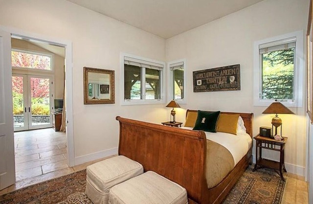 Villa Fleuve: Tennis Court House. A luxurious property in Sun Valley