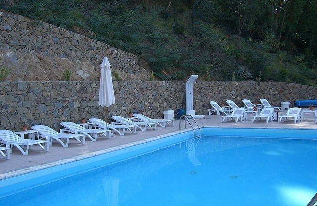 Villa Floriana G: Eine elegante und einladende Wohnung, umgeben von einer wunderschönen Landschaft.