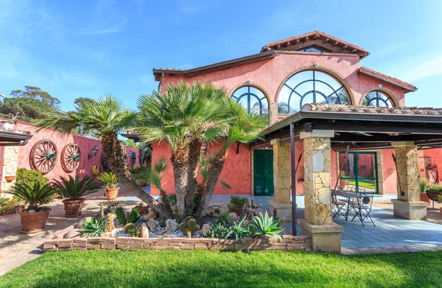Villa Flumini Verleih