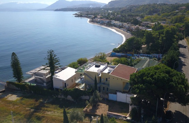 Villa Francesca Sizilien Villa am Meer mit viel Platz.