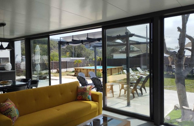 Villa Franz House Guest house with swimming pool, near Sitges