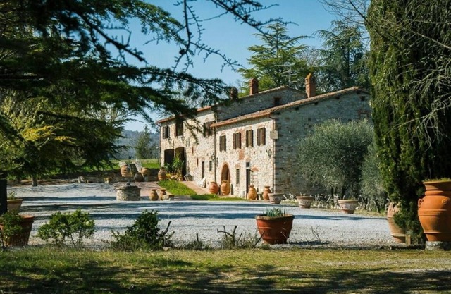 Villa in Gaiole In Chianti mit 6 Schlafzimmern 12 Schlafplätzen