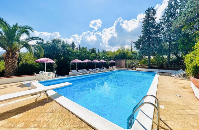Villa Giada - villa with 4 rooms and swimming pool
