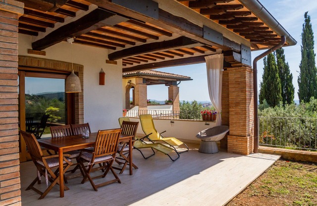 Villa "Glicine - Colleberto" mit Meerblick, privater Terrasse und WLAN