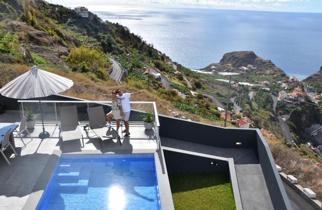 Villa Golden Charm