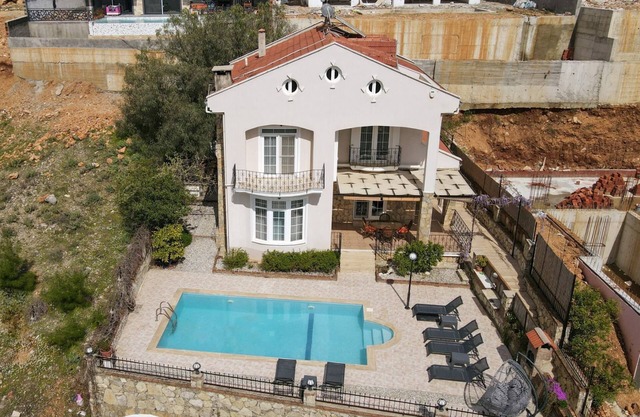 Villa Green Grape