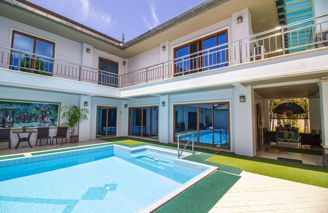 Villa Heaven Sent ist Ihr privates Paradies an der tropischen Küste von Krabi.