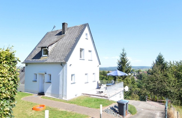 Ferienhaus in Rascheid in Waldnהhe