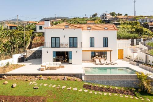 Villa Horizonte Azul by HR Madeira