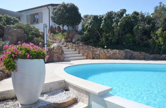 Villa & Haus - Privatpool - Schöner Meerblick - 3 Schlafzimmer - 3 Bäder!