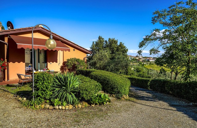 Villa il Borraccio. Begonia Dependance Schwimmbad mit herrlichem Blick auf die Chianti-Hügel