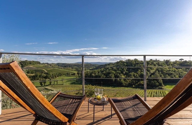 Villa Tirinzano Chianti für 14 Gäste 7 Schlafzimmern und 7 Badezimmern