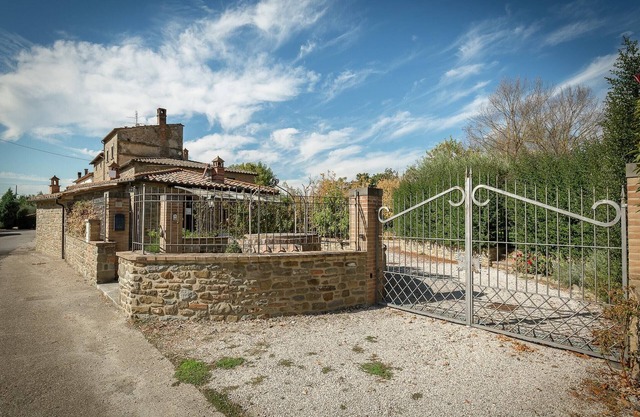 Atemberaubende Villa in Cortona mit Swimmingpool