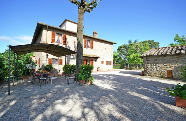 Gemütliche Villa in Cortona mit Pool