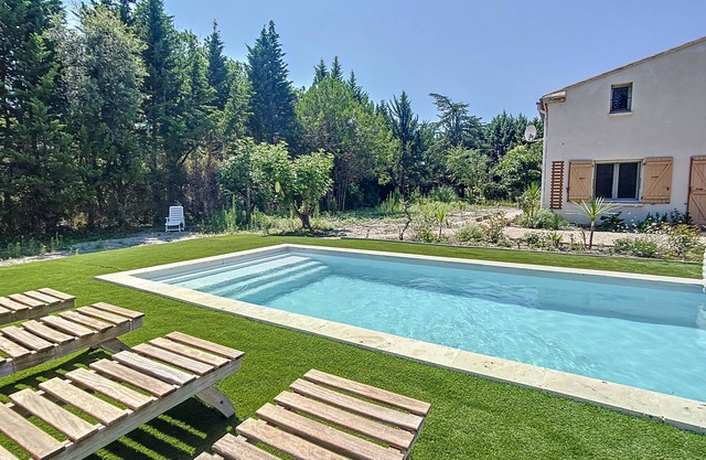 Villa in countryside with PRIVATE heated pool, large garden - near Carcassonne