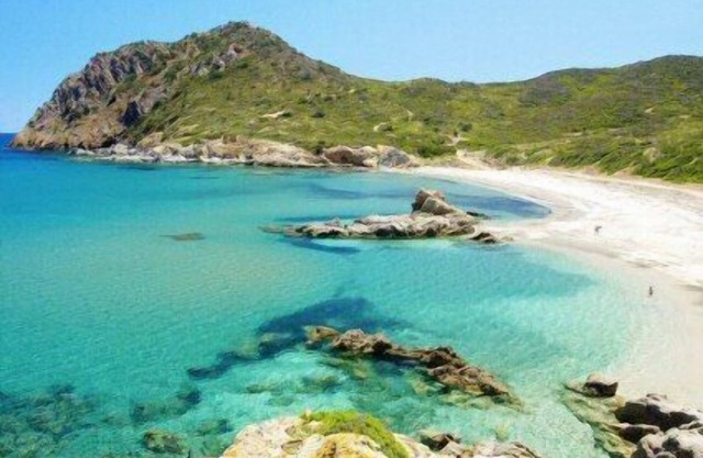Reihen Feraxi gemeinsamen Muravera Sardinien Meer in der Nähe von Costa Rei