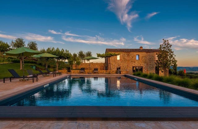Villa in Madonna Della Sanità mit 4 Schlafzimmern 8 Schlafplätzen